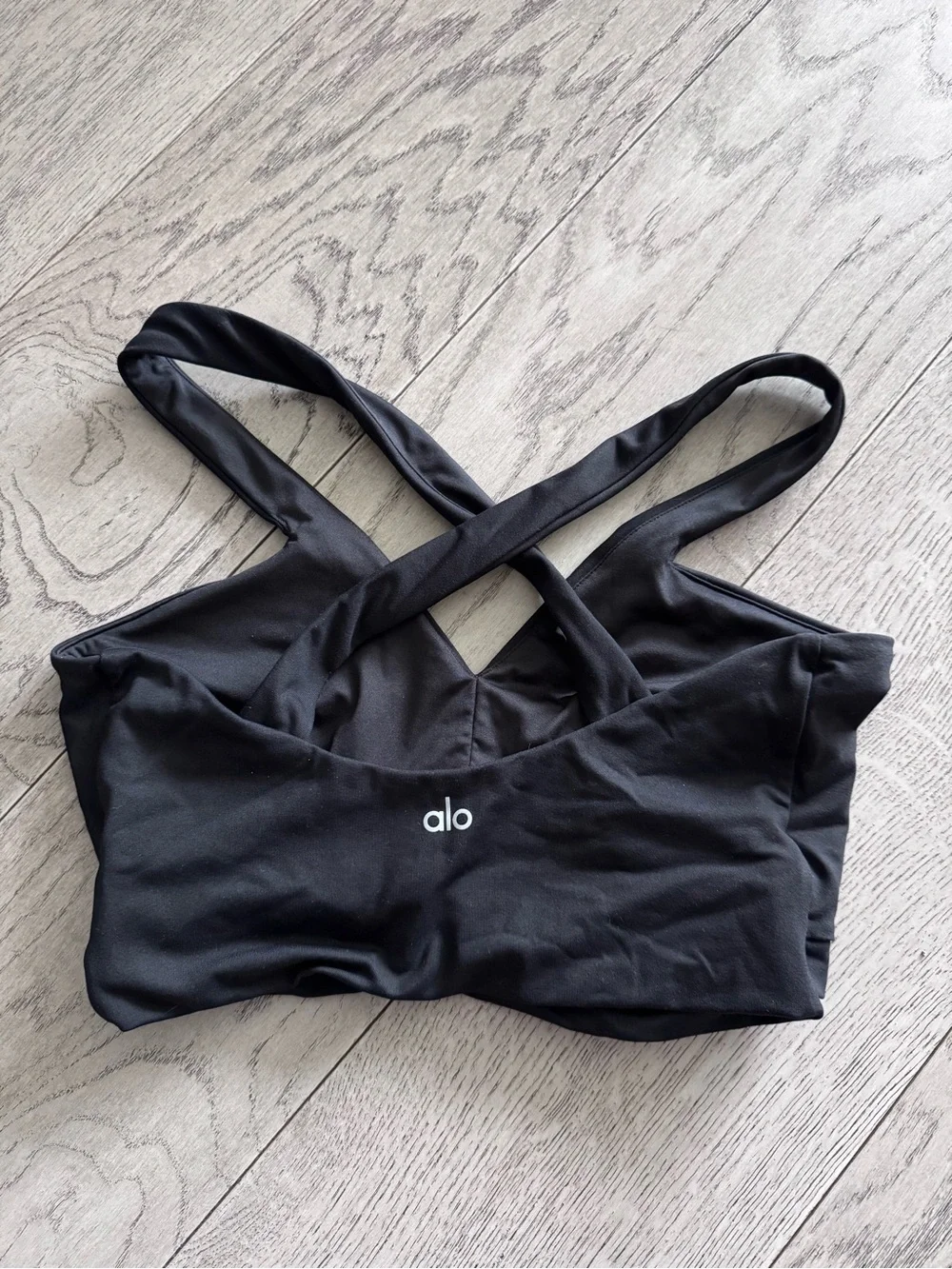Alo Black Women's bra in large